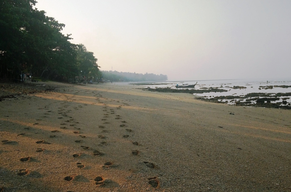 Koh Lanta Beach footsteps in the sand